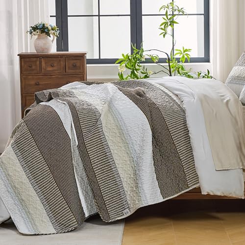 Image of Andency King Size Quilt Set Mocha Brown, 3 Pieces Summer Ultra Soft Lightweight Bedspreads & Coverlets Set, Patchwork Striped Quilted Bedding Sets for All Seasons (1 Quilt, 2 Pillow Shams)