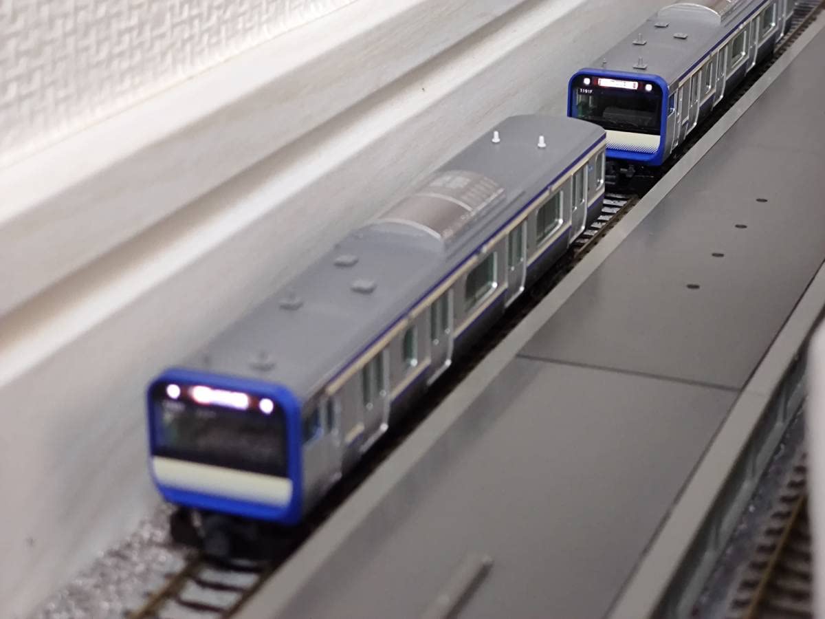 TOMIX 98402，98403，98404 JR E235-1000 横須賀・総武快速線 計15両