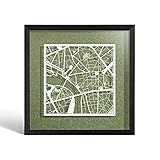 Coffret cadeau, le contenu dans la boîte comprend un mode d'emploi (français non garanti), un outil d'ouverture et un papier de fond double face. Avec le papier double face dans le cadre, vous pouvez changer le fond en rouge, bleu, gris et marron.