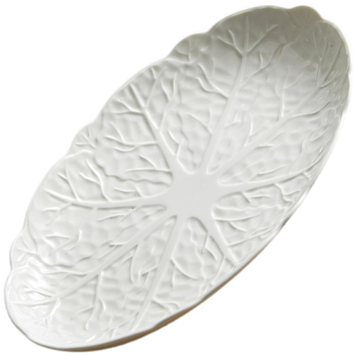 Assiette poisson élégante en céramique blanche pour buffet