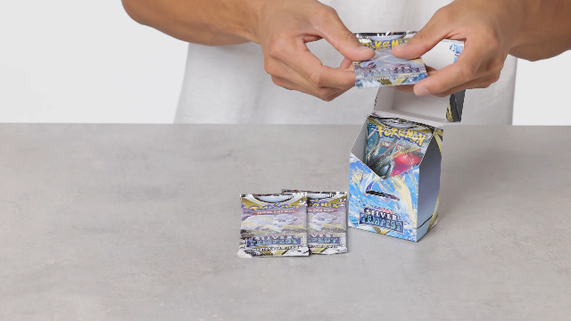 Pokémon TCG: Sword & Shield