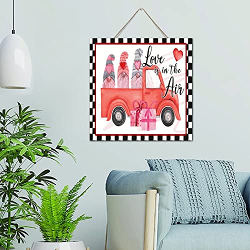 Objet déco bois Love Is In The Air suspendre romantique