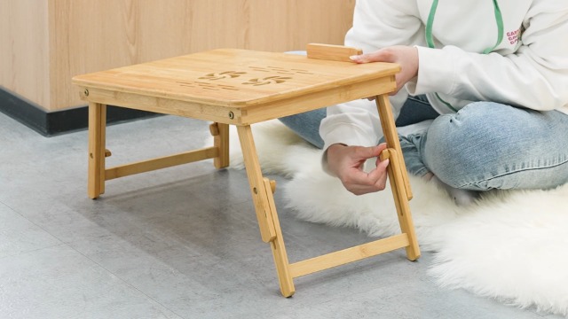 Vassoio Letto Vassoio Da Letto In Bambù Con Supporto Tablet - Pieghevole E Multiuso Tavolino Da Divano - Foto 4