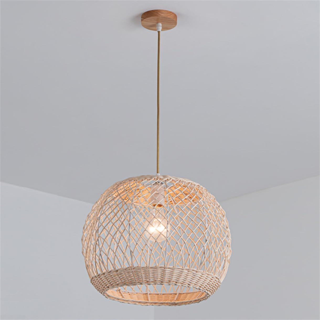 SHUANGZ 15.7" Hand Woven Pendant Light Farmhouse Rustic Rattan Chandelier for Farmhouse Beige Rattan Basket Lamp Shade Beige Boho Wicker Light Fixtures for Kitchen Island Bedroom Living Rooms