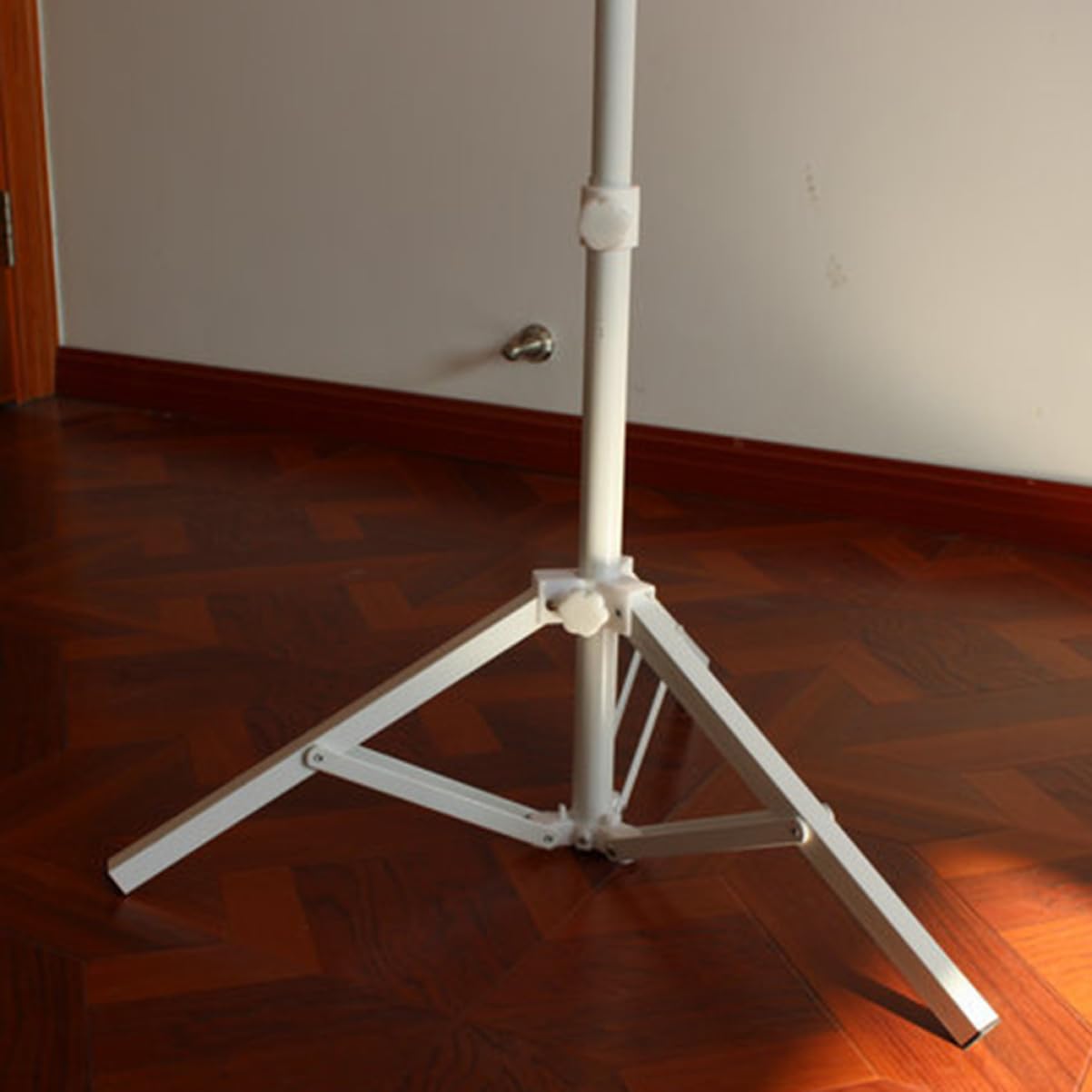 Totority Folding Cross Umbrella Stand Iron Base Portable Holder for Beach and Sun Umbrellas Space-Saving Design White and Easy to Use