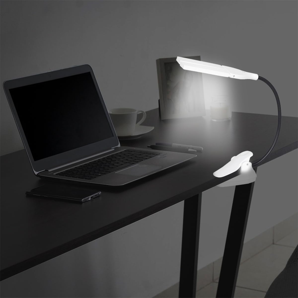 28 LEDS 3 Niveaux de luminosité Touch Interrupteur Music Stand pour les instruments Pratique avec un câble USB