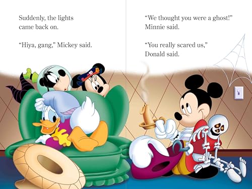 World of Reading: Disney's Spooky Collection 3-in-1 Listen-Along Reader-Level 1 Reader: 3 Scary Stories with CD! - Image 4
