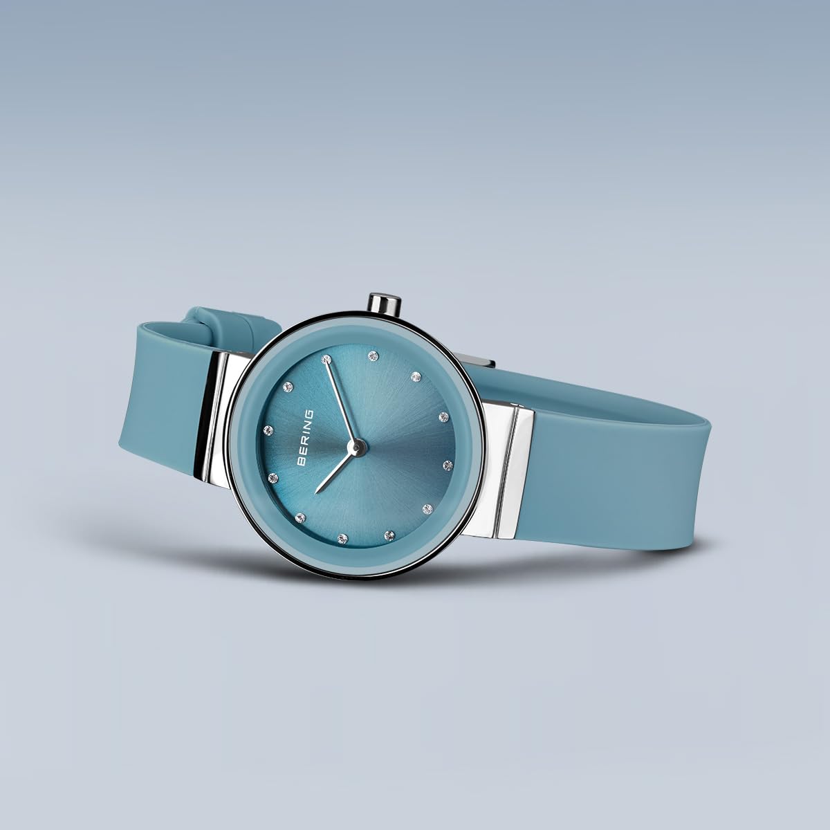 Bering Damen Quarzuhr Classic Collection mit Edelstahl und Saphirglas 3 ATM