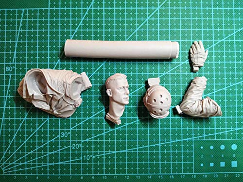 XINGCHANG Assembly Unpainted Scale 1/10 Tank Commander Peter Bust Figure Historical Resin Model - Image 2