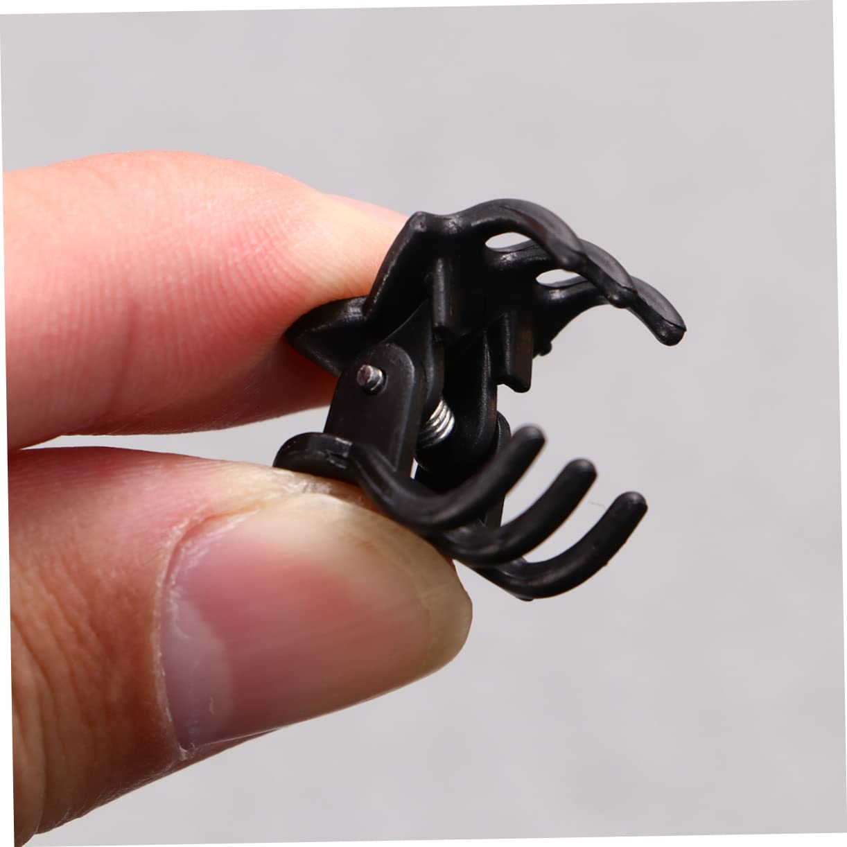 96 piezas Mini Pinzas de Pelo Plástico para Niñas y Mujeres Horquillas Pequeñas Antideslizantes Negro y Accesorios para Cabello para