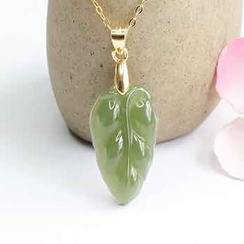 9149番 925銀に和田玉の平安扣をはめ込んだ指輪。玉の質感は柔らかく温かく 9149番 925銀に 和田玉 平安扣 指輪 福葉 可愛い 氷種 無