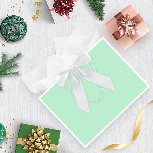 Image of JMANNI Gift Bags with Handles, 13 inch Medium Gift Bag for Presents, 1 Pcs Bags with 2 Tissue Paper and 1 Cards for Baby Shower Wedding Bridal Shower Mother's Day Birthday Party (Green)