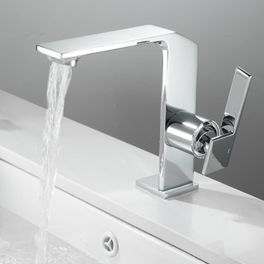 Robinet de lavabo eau froide et chaude pour une routine matinale parfaite