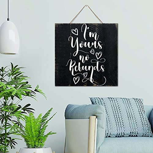 Panneau mural en bois pour rompre la monotonie d'un mur de bureau vide