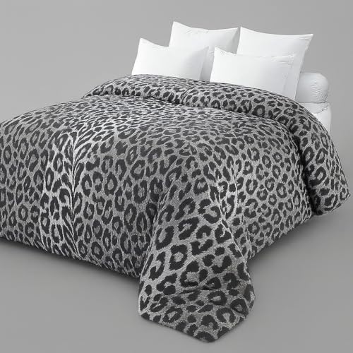 Corredocasa Trapunta Invernale Matrimoniale con Stampa Digitale – Piumone Letto Elegante e Morbido 350 gr. – Piumino Caldo Made in Italy 4 Stagioni (Leopardato Grigio, Matrimoniale)