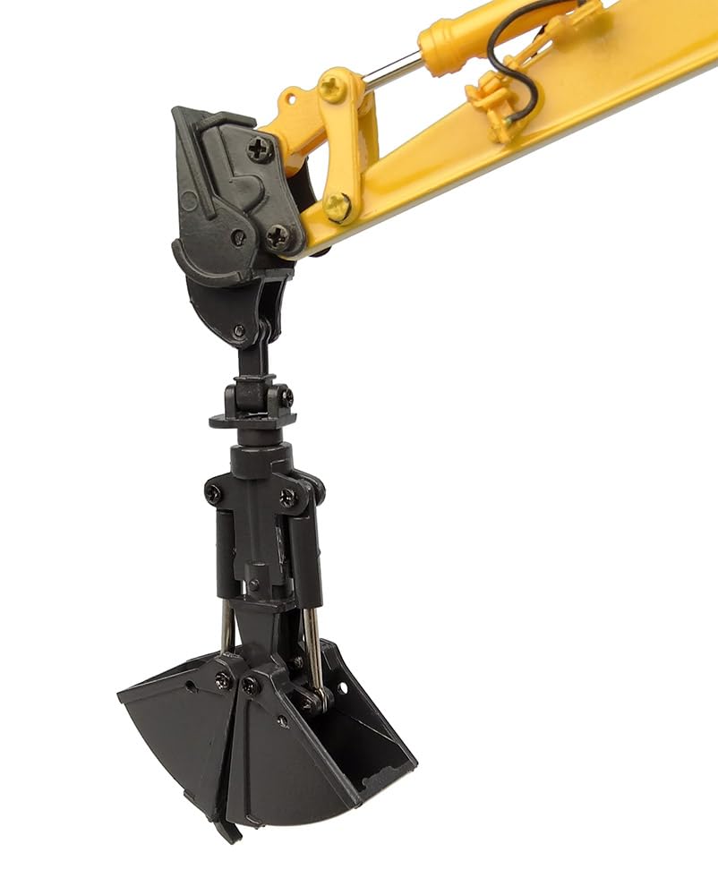 Universal Hobbies Escavatore idraulico Komatsu PW148-11
