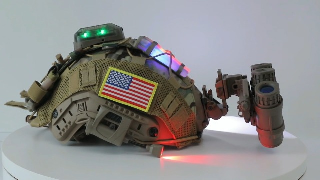 Amazon | T.D.Well サバゲーヘルメットライト HEL-STAR6 GEN3 シグナル