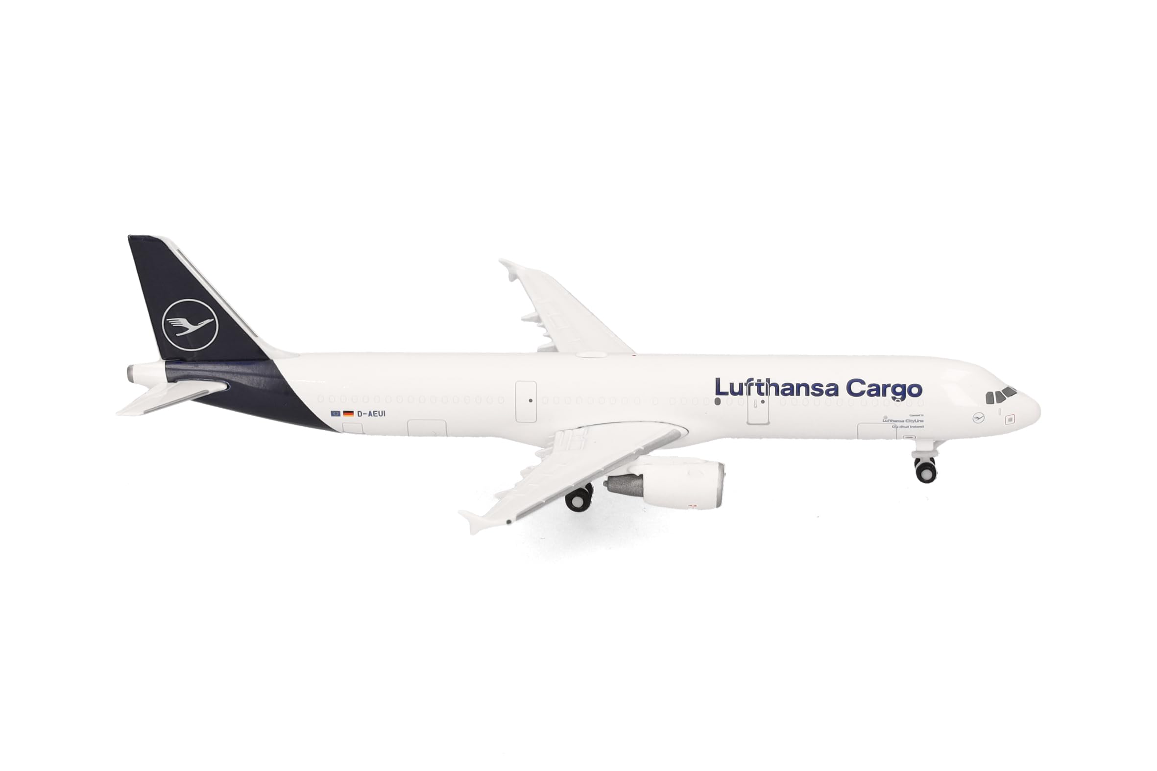Herpa Model Airplane Lufthansa Cargo Airbus A321P2F, miniature scale 1:500, collectible, airplane model without stand, metal