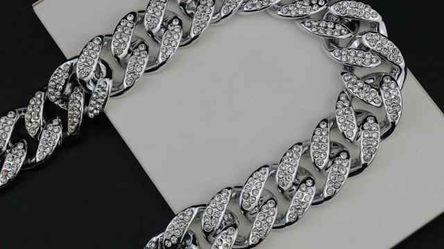 Riuziyi Plastic Shiny CZ Rhinestone Curb Cuban Link Chain Gold