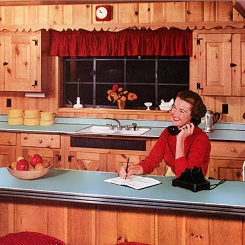 From Clutter to Clarity: What Downsizing Reveals About Your Life