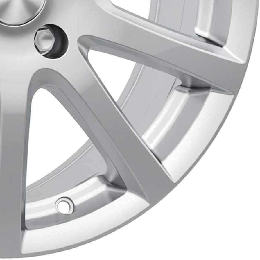 Close-up of Autec SKANDIC wheel spokes and rim edge