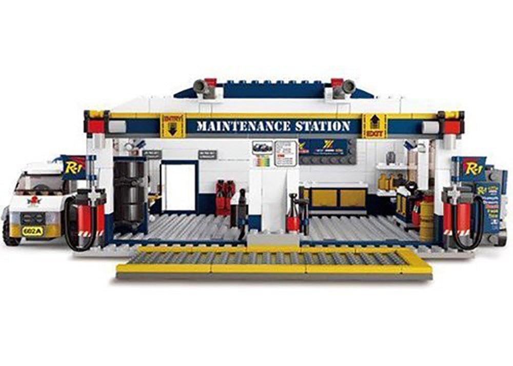 Sluban Racing Car “Blue Lightning” Maintenance Garage - 741 Pieces in Original English Box 100% Compatible - Educational Toy - Building Blocks (M38-B0356)