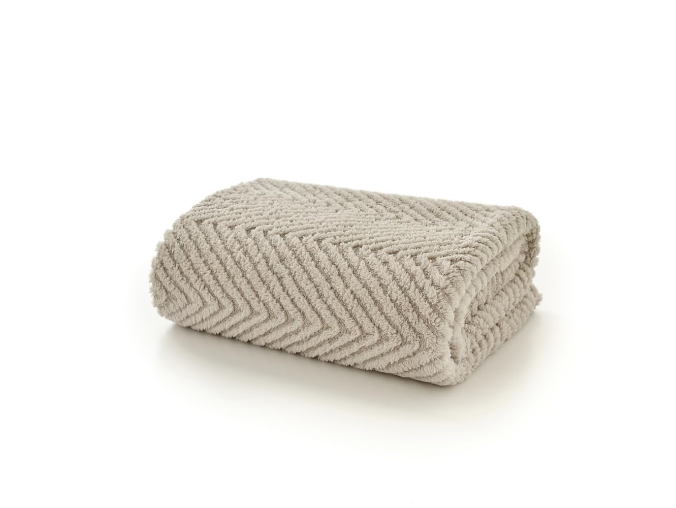 Deyongs Hemsworth Chevron Fleece Throw Blanket 130 x 170 cm Super Soft 330gsm Popcorn Jacquard, Machine Washable Warm Sofa & Bed Layer - Stone - Designed in Great Britain Cosy Win