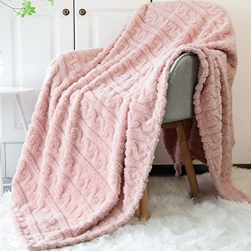Image of HOMRITAR Fuzzy Throw Blanket for Women 3D Fleece Blankets for Unisex Kids Ultra Soft Warm Cozy Plush Fleece Comfy Flannel Blanket for Couch Sofa Bed (Pink, 50 x 60 Inch)