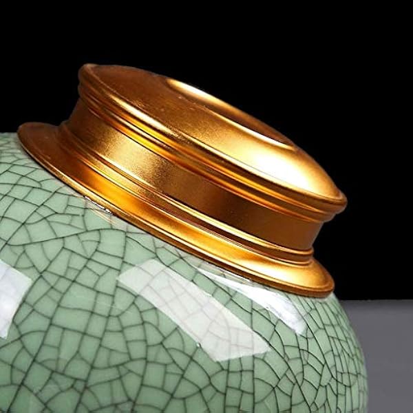 Een kleine hoeveelheid gecremeerde as van mensen of huisdieren, kan ook worden gebruikt om gecremeerde overblijfselen van honden, katten of huisdieren op te slaan (D)