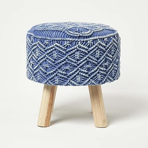 HOMESCAPES Pouf bohème Willow sur Pieds, Petit Tabouret macramé, Pouf Tricot Bleu