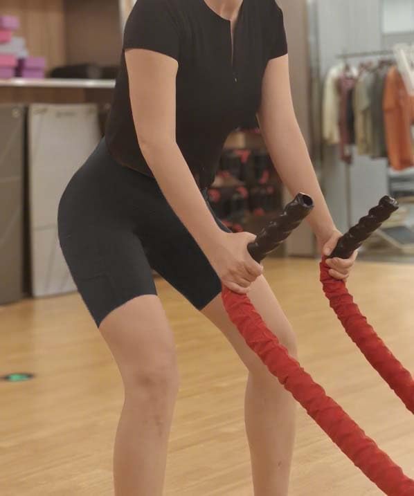 Women's Short Side Pockets High Waist Workout Running Shorts Tummy Control Butt Lifting Athletic Gym Shorts4