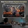 Mini proyector inteligente con WiFi 6 y Bluetooth, Android 13 con aplicaciones integradas, corrección trapezoidal automática y enfoque eléctrico, soporte 4K, portátil para dormitorio, techo, cine al aire libre, teléfono, Fire Stick 8
