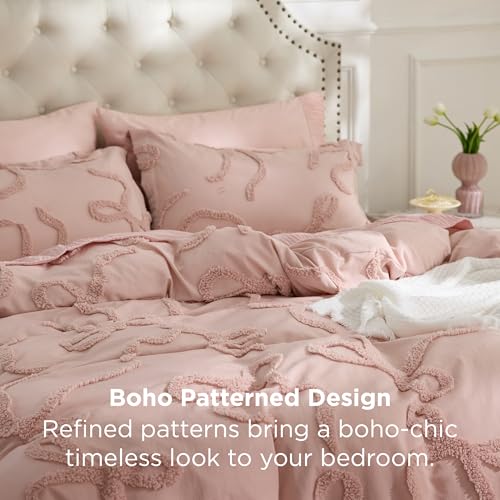 Image of Bedsure Tufted Rose Pink King Comforter Set, GentleSoft 3 Pieces Bow Cute Bedding Pink Room Decor, Gifts for Girls Teens Women, All Seasons, 1 Bed Comforter, 2 Pillow Shams, 104x90 Inches
