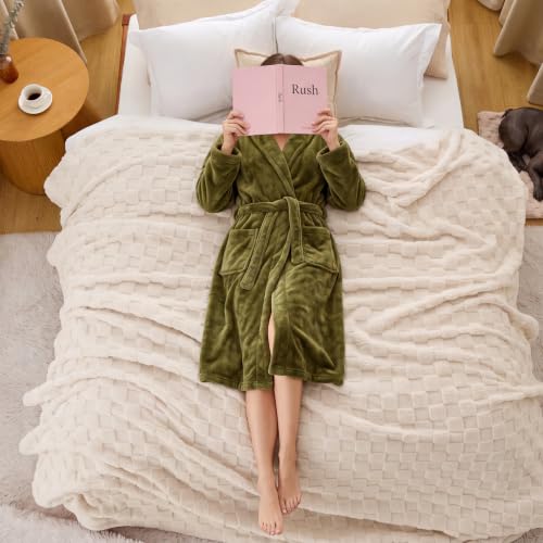 Bedsure Checkered Soft Cozy Queen Blanket for Bed, Cream, 90"×90" by Bedsure - Image 7