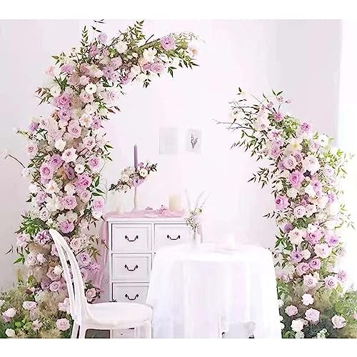 Arche de mariage lune fleurie pour sublimer une cérémonie laïque en extérieur