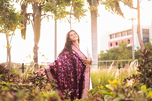 Image of DEVANGI Women's Floral Silk Blend Dupatta
