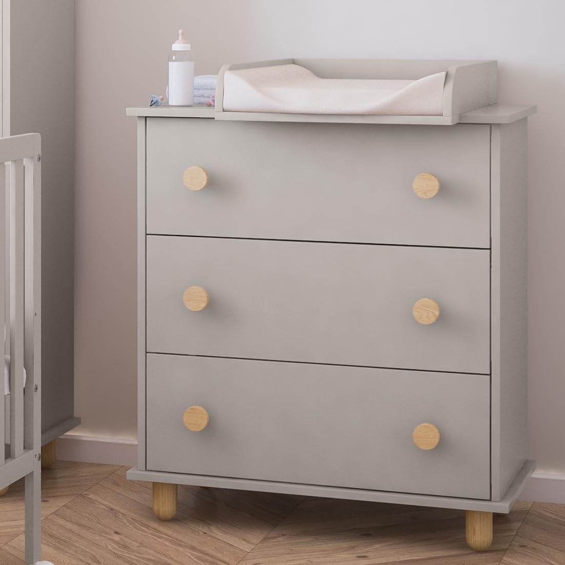 zee Kaschmir Wickelkommode 83x93x48 cm LUMI mit Wickelaufsatz 3 Schubladen Kommode Babyzimmer mit Vollauszug Schubladen Griffe und Füße aus Massivem Buchenholz