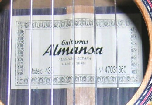 Amazon.com: Almansa Model 435 Classical Guitar : Instrumentos Musicales