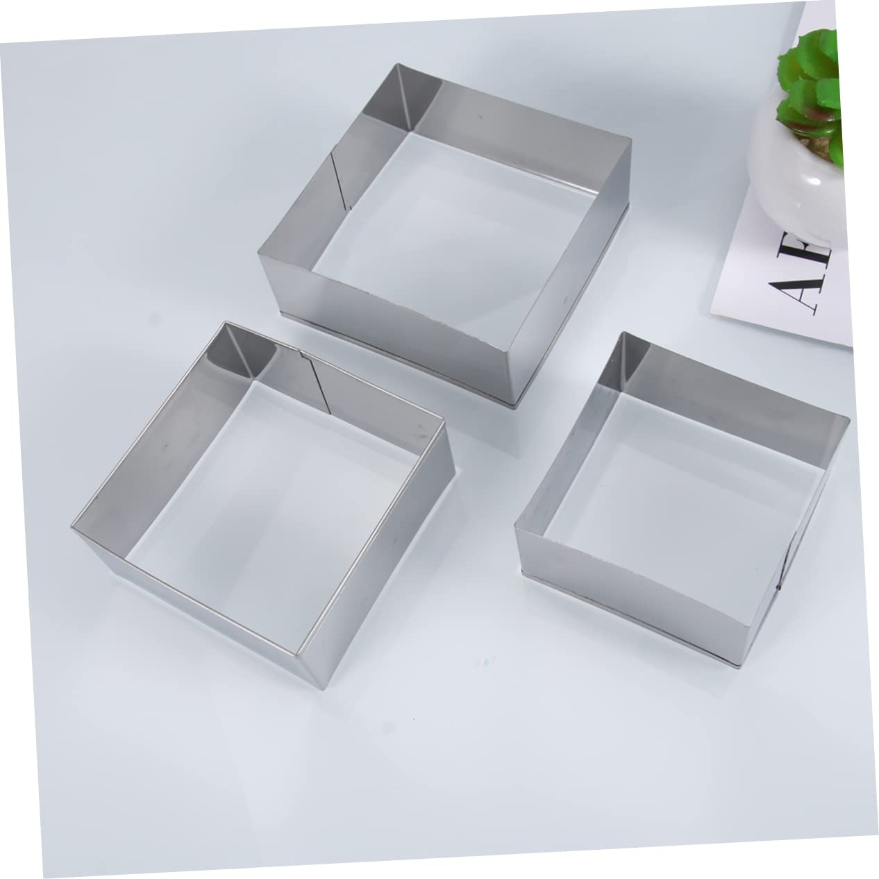HOMSFOU 3Pcs Stainless Steel Unique Cookie Cutters Cake Metal Cookie Cutters Bakery Accessories Wedding Stainless Steel Candy Pastry Donut Fabric - Image 3