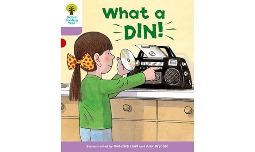 Oxford Reading Tree: Level 1+: More First Sentences C: What a Din! (Oxford Reading Tree, Biff, Chip and Kipper Stories New Edition 2011) Paperback – 6 Jan. 2011