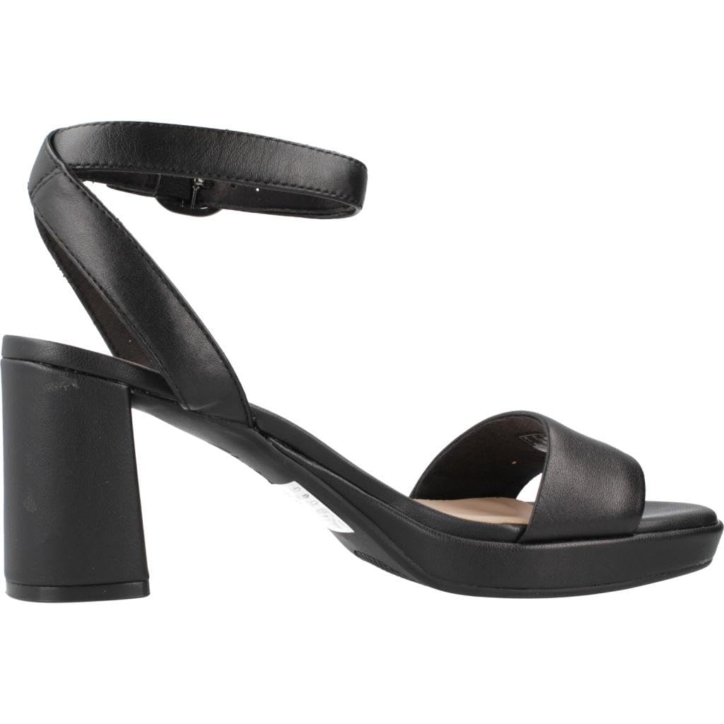 Clarks Women's Ambyrlyn BayPump