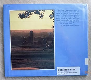Hardcover Farming the Land: Modern Farmers and Their Machines Book