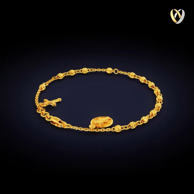 Buy Joyalukkas 18 KT Purity | HUID & BIS Hallmark | Sacred Mary