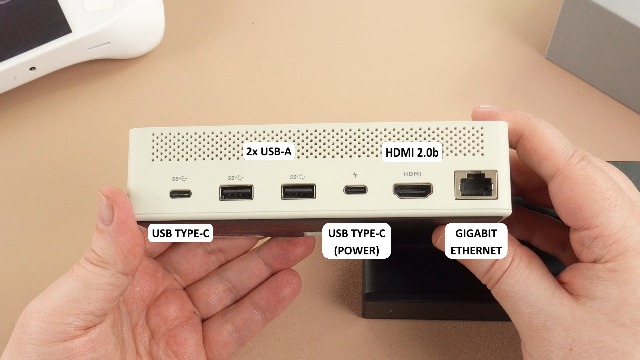 Watch AYANEO Docking MULTI STATION Review on Amazon Live