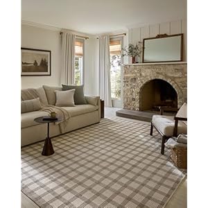 Loloi Magnolia Home Ryder 5′ x 7′ Area Rug – Stone/Ivory