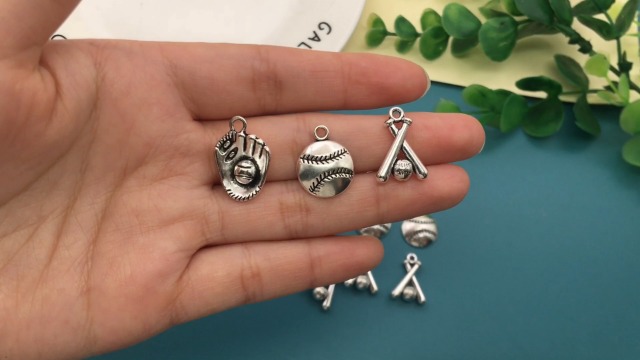 Youdiyla 60pcs Baseball Theme Charms Collection - Mixed