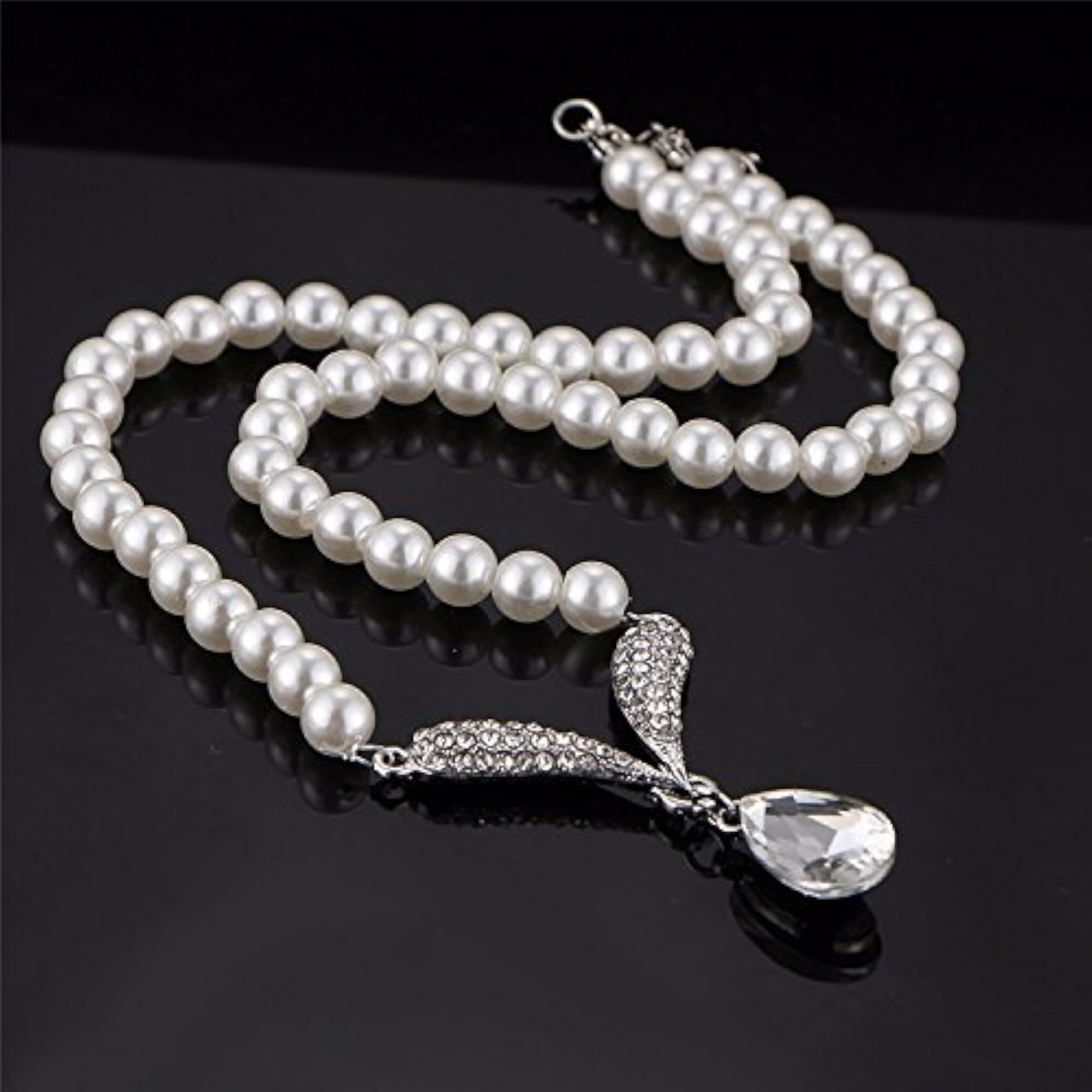 Cute AD & Pearl Necklace Set with Bracelet