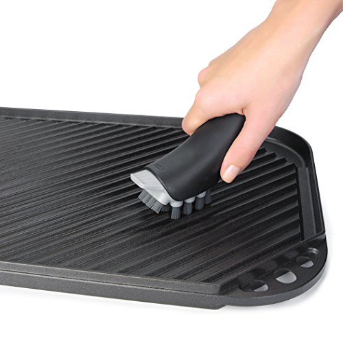 OXO Escova de ferro fundido Good Grips