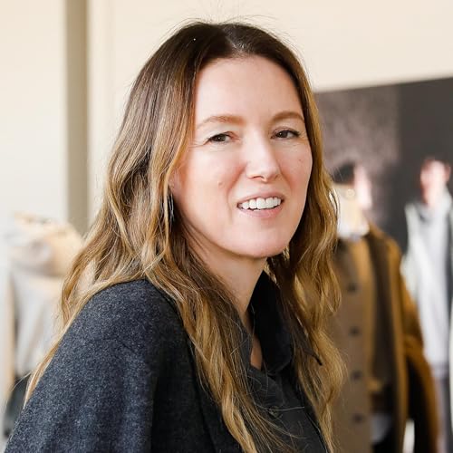 Page de couverture de The Best of The BoF Podcast: Clare Waight Keller on Finding Opportunity in Discomfort