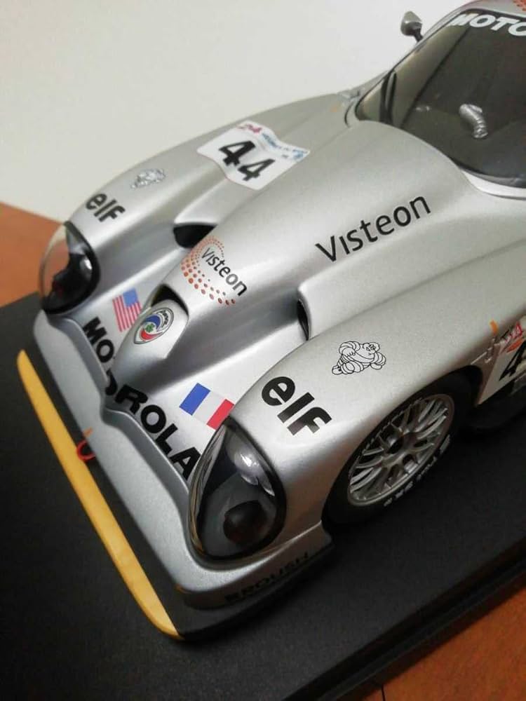 オートアート　1/18 パノス　エスペラント　GTR-1 Autoart 1998 Panoz Esperante GTR-1 1:18 Scale Diecast Street